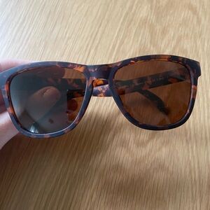Chic Tortoise Shell Sunglasses